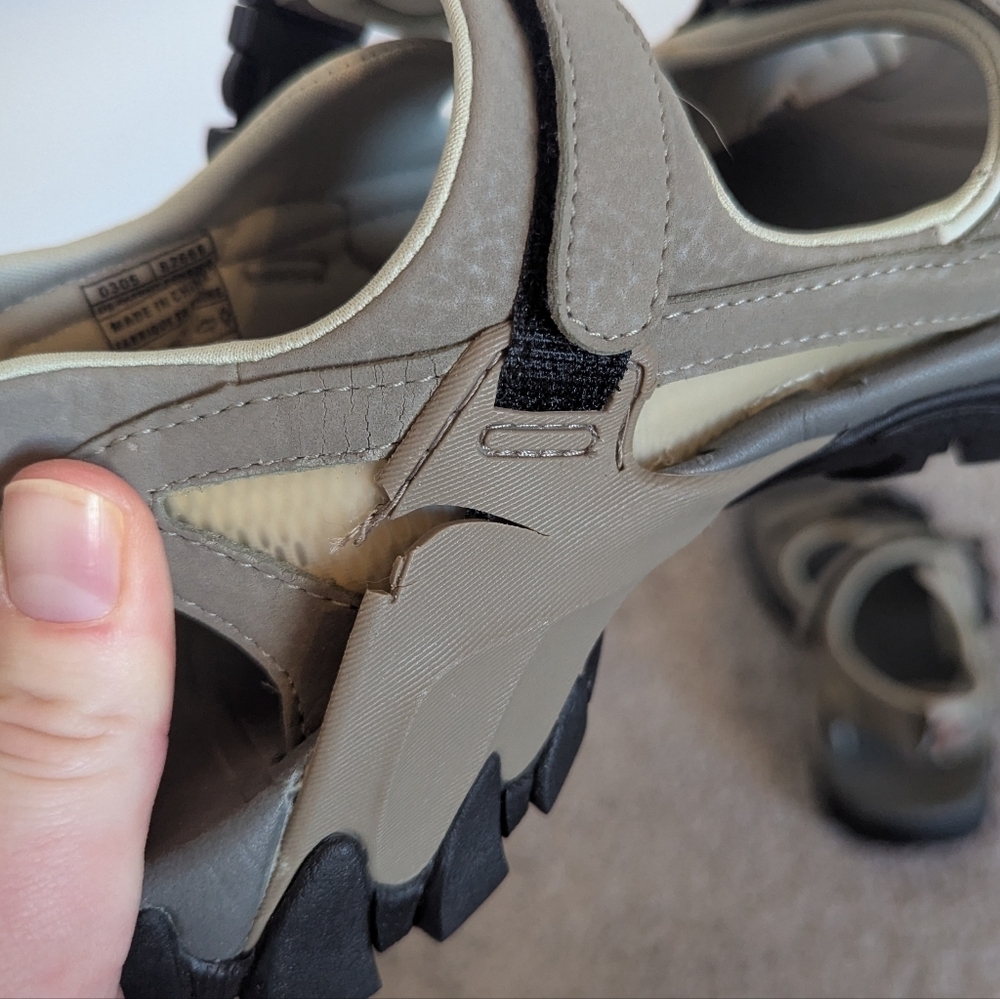 Merrell Women's Continuum Double Strap Sandal sz 9 *Damaged* - Picture 6 of 6